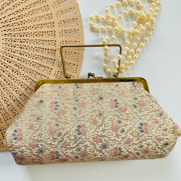 Vintage 1950s Evening Clutch + Sandalwood Fan - Picture 5 of 8
